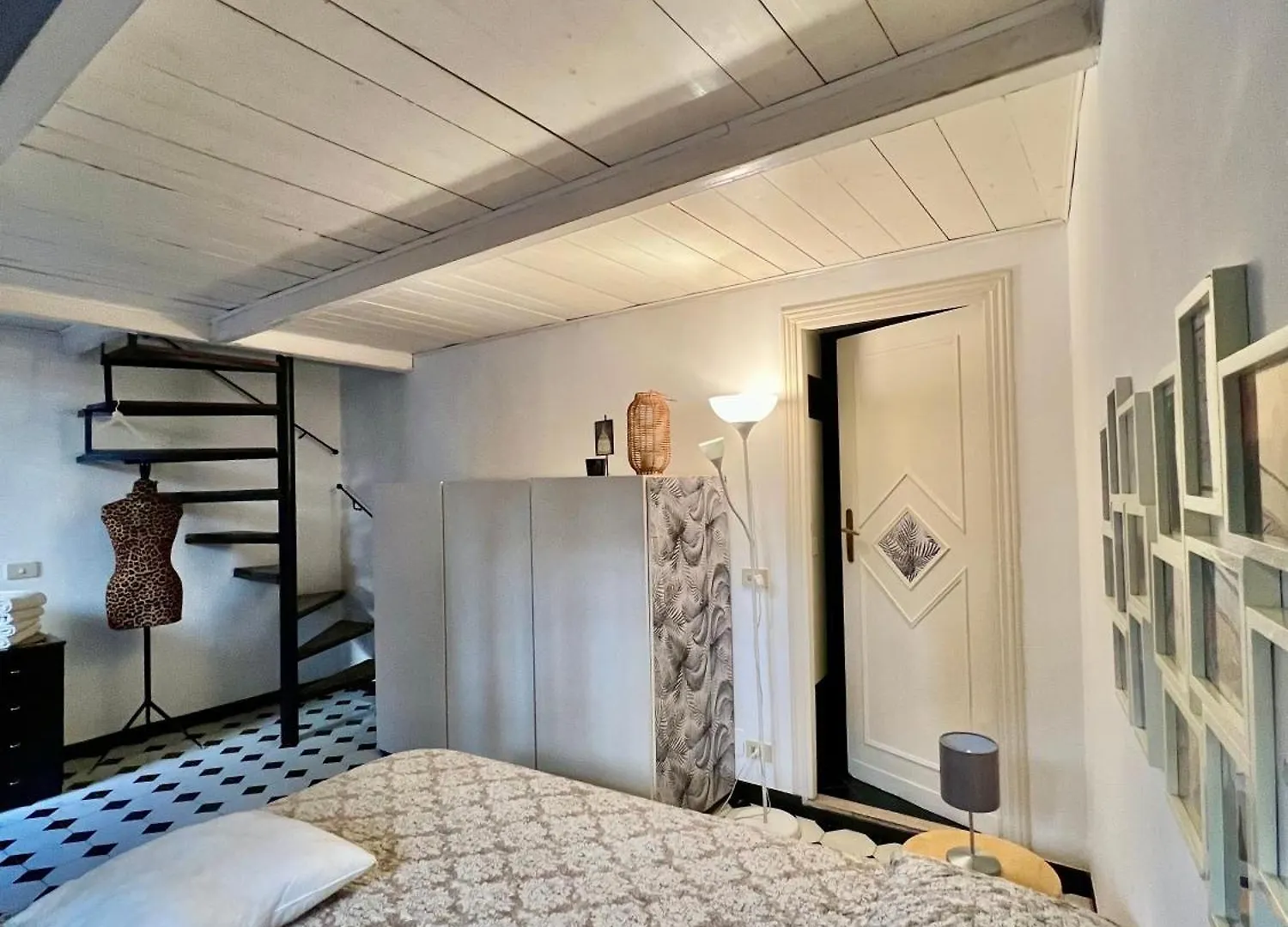 Apartment In Rome-Trastevere - Amorhome