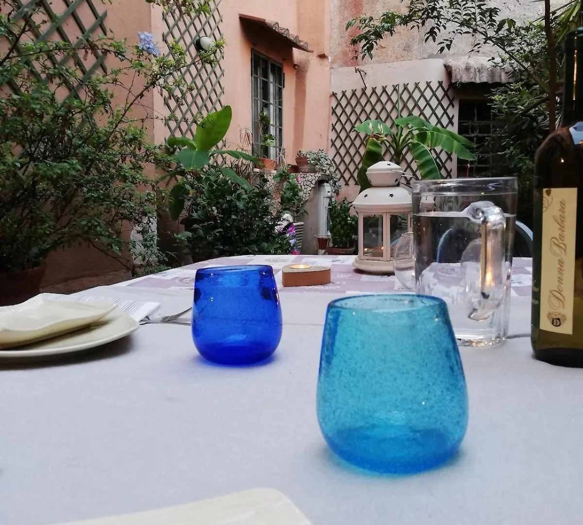 Apartment In Rome-Trastevere - Amorhome  Rome